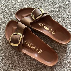 Birkenstock Madrid big buckle cognac